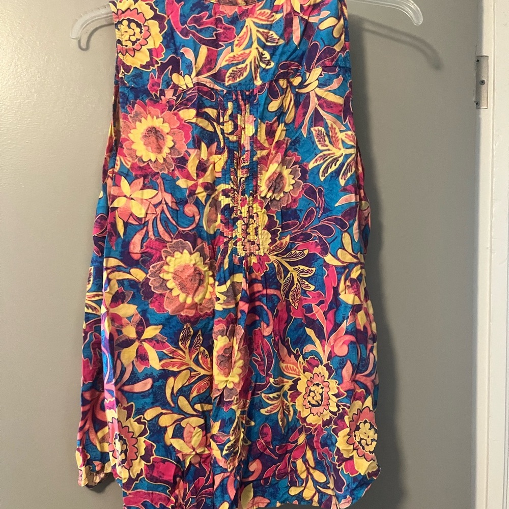 Terra & Sky Vibrant Floral Sleeveless Blouse - Pink, Blue, Yellow - Picture 2 of 3